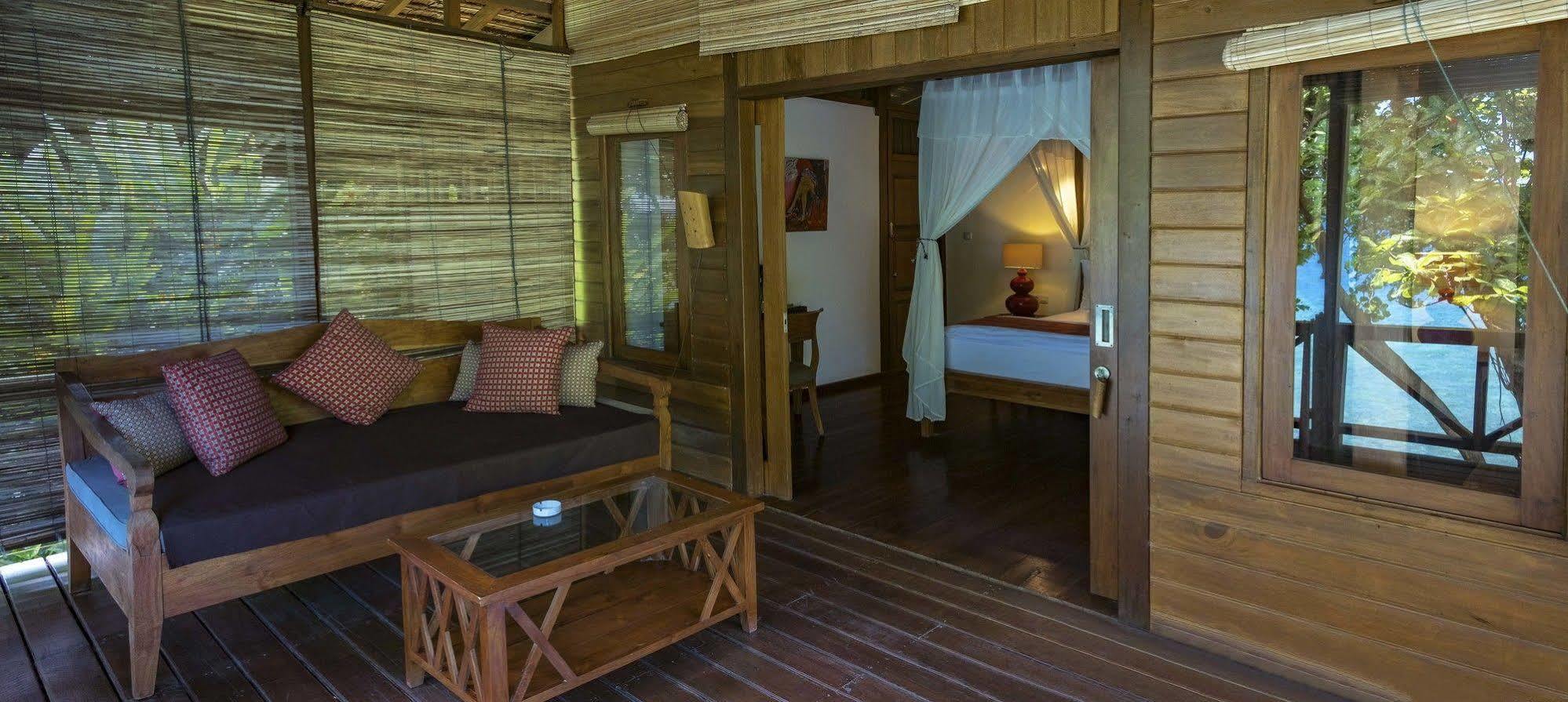 จันจิ เลาต์ รีสอร์ต Hotel Tanahwangko ภายนอก รูปภาพ