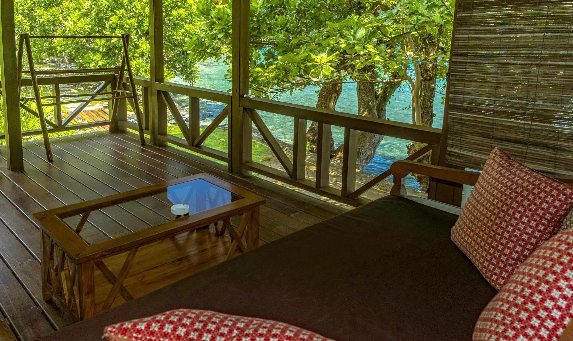 จันจิ เลาต์ รีสอร์ต Hotel Tanahwangko ภายนอก รูปภาพ
